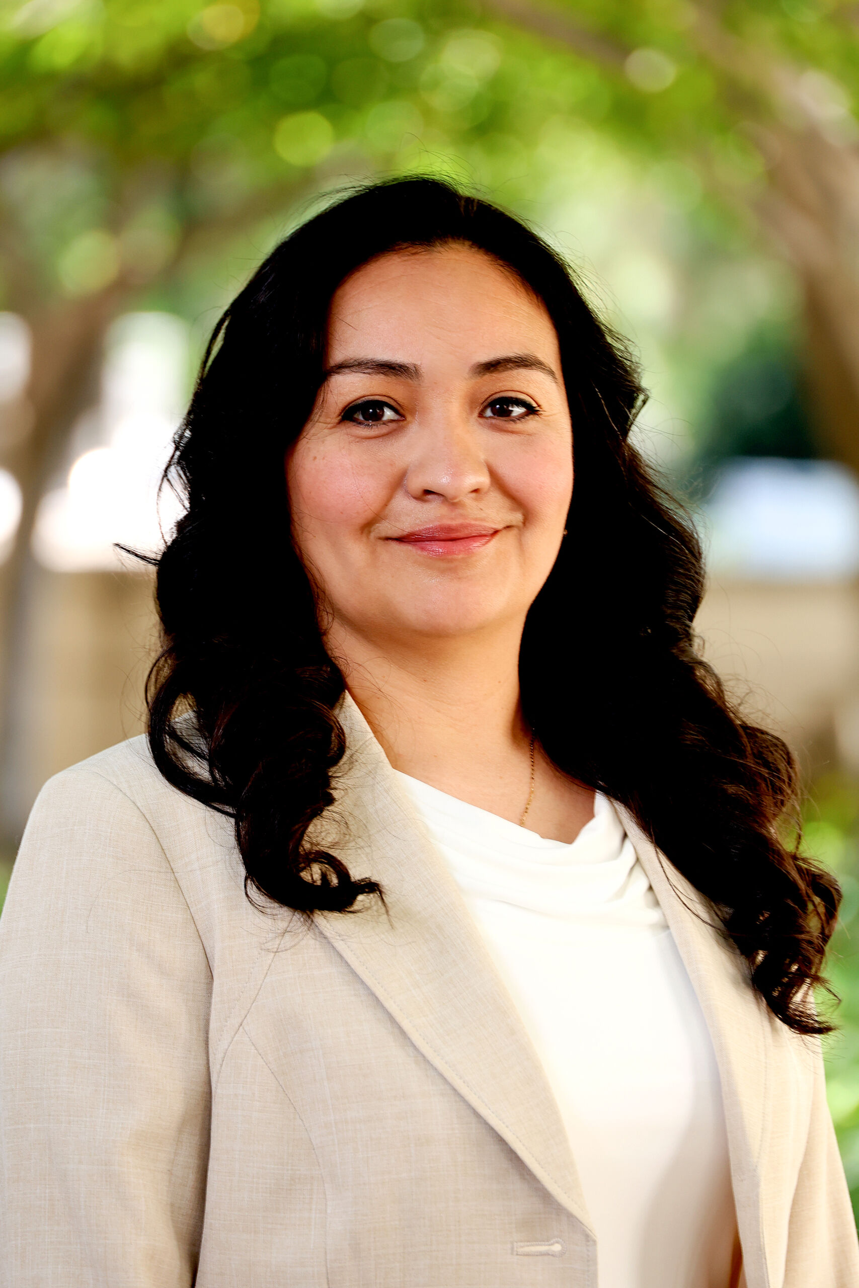 Desiree flores photo